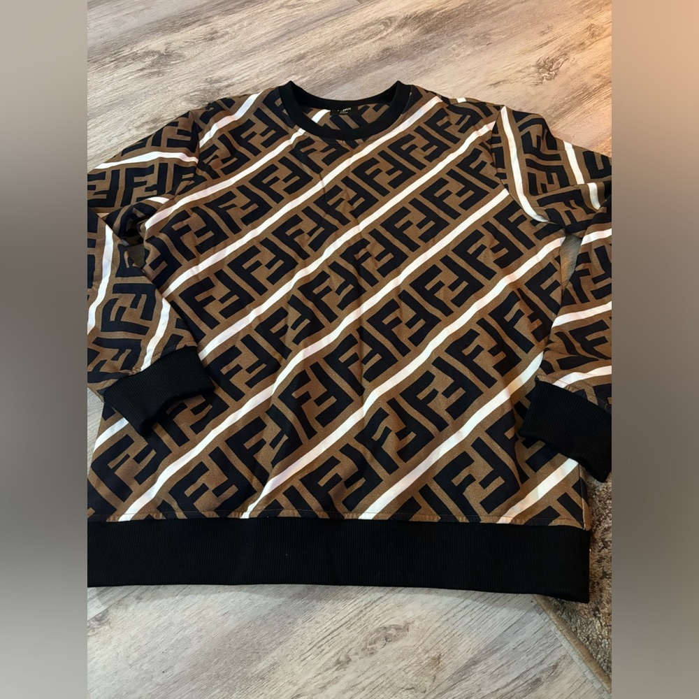 Cindy sweater for men large